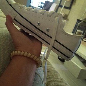 White  converse